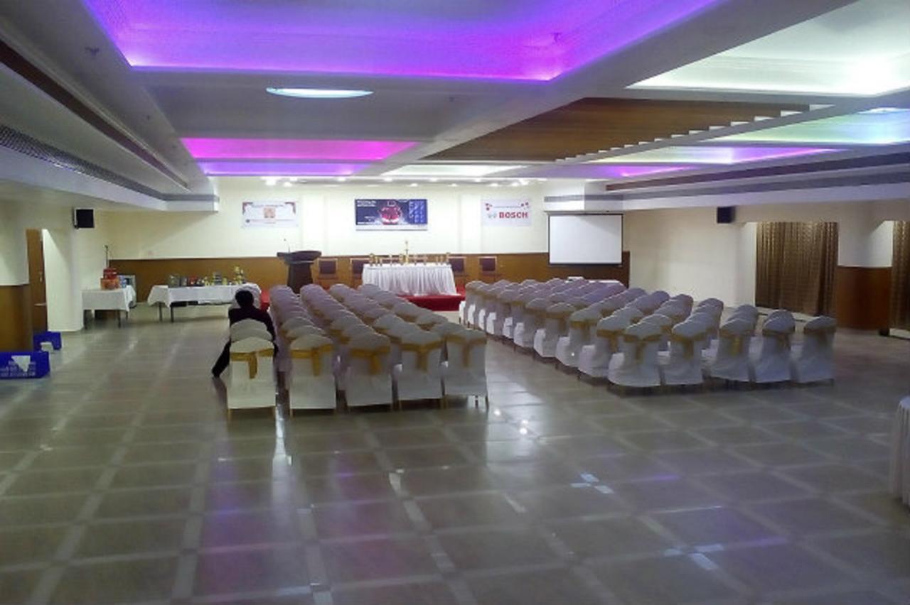 Sps Kingsway Ξενοδοχείο Thiruvananthapuram Εξωτερικό φωτογραφία
